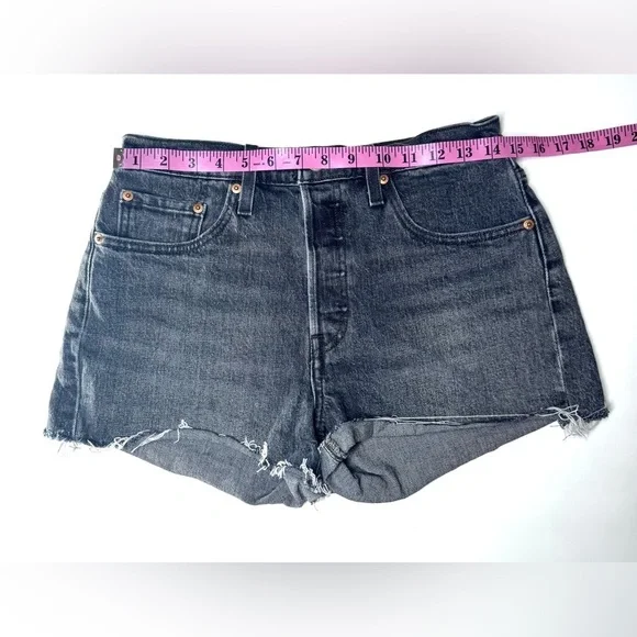 Levis Women's Dark Gray Denim Shorts Size- 28 - Picture 2 of 5